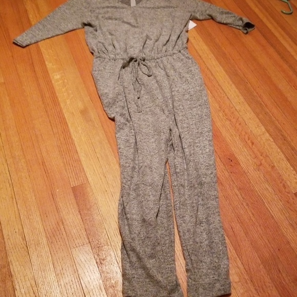 Hacci Gray Jumpsuit - Picture 2 of 2